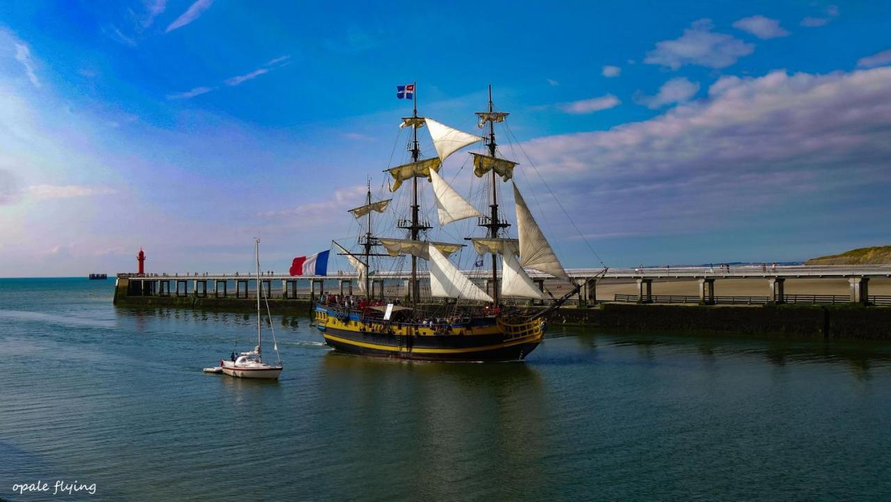 Gites Le 19 Wimille Exterior foto